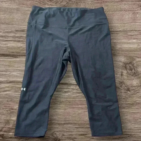 Under Armour Pants - Women’s Under Armour Heatgear compression crop leggings Size 3X